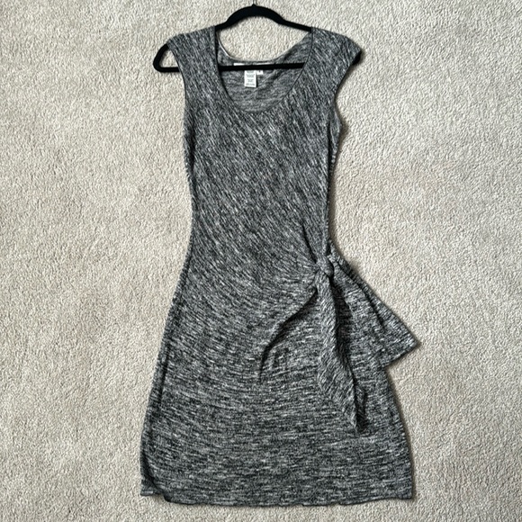 Max Studio Dress Sleeveless Size Small Cap Sleeve Black & White Office Siren Y2K - Picture 1 of 7